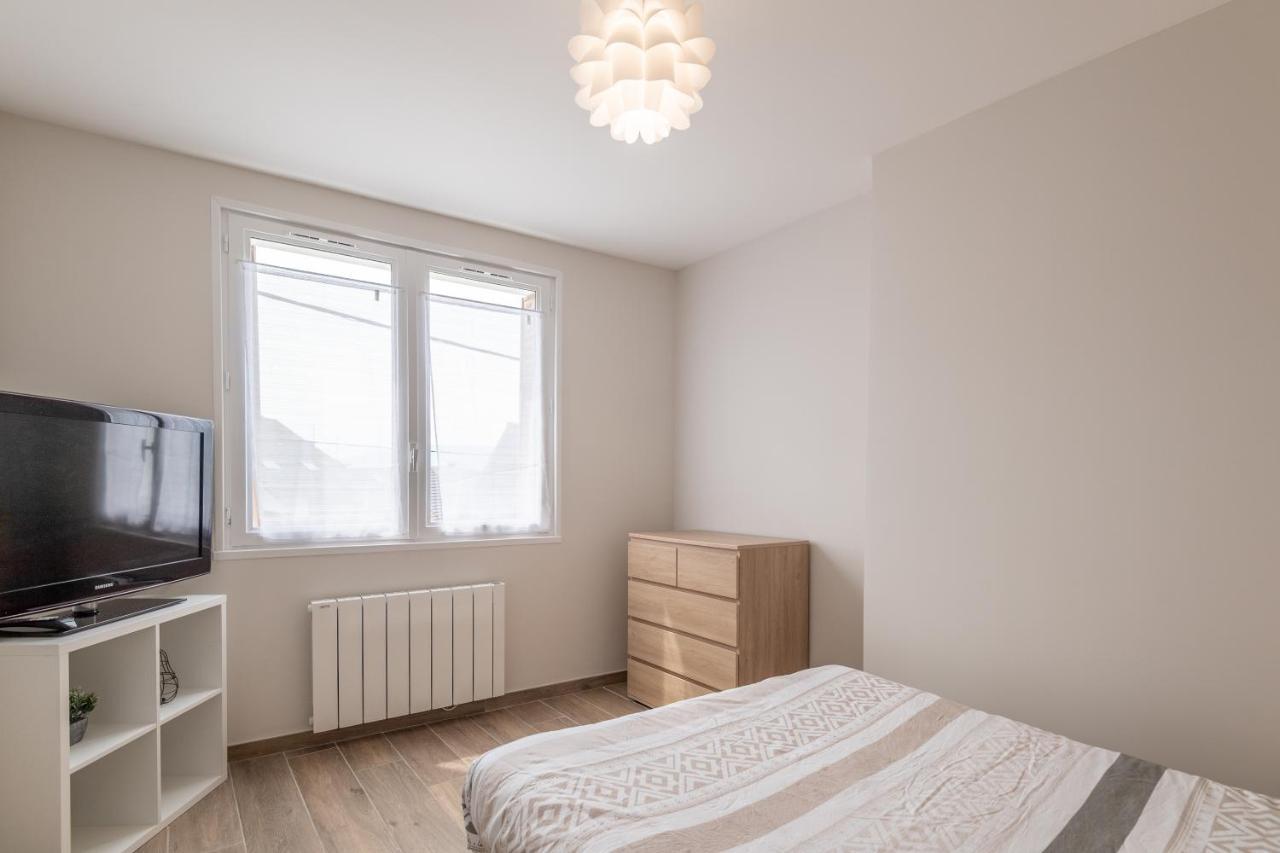 Appartement Lumineux Au Centre Du Village Saint-Felix  Ngoại thất bức ảnh