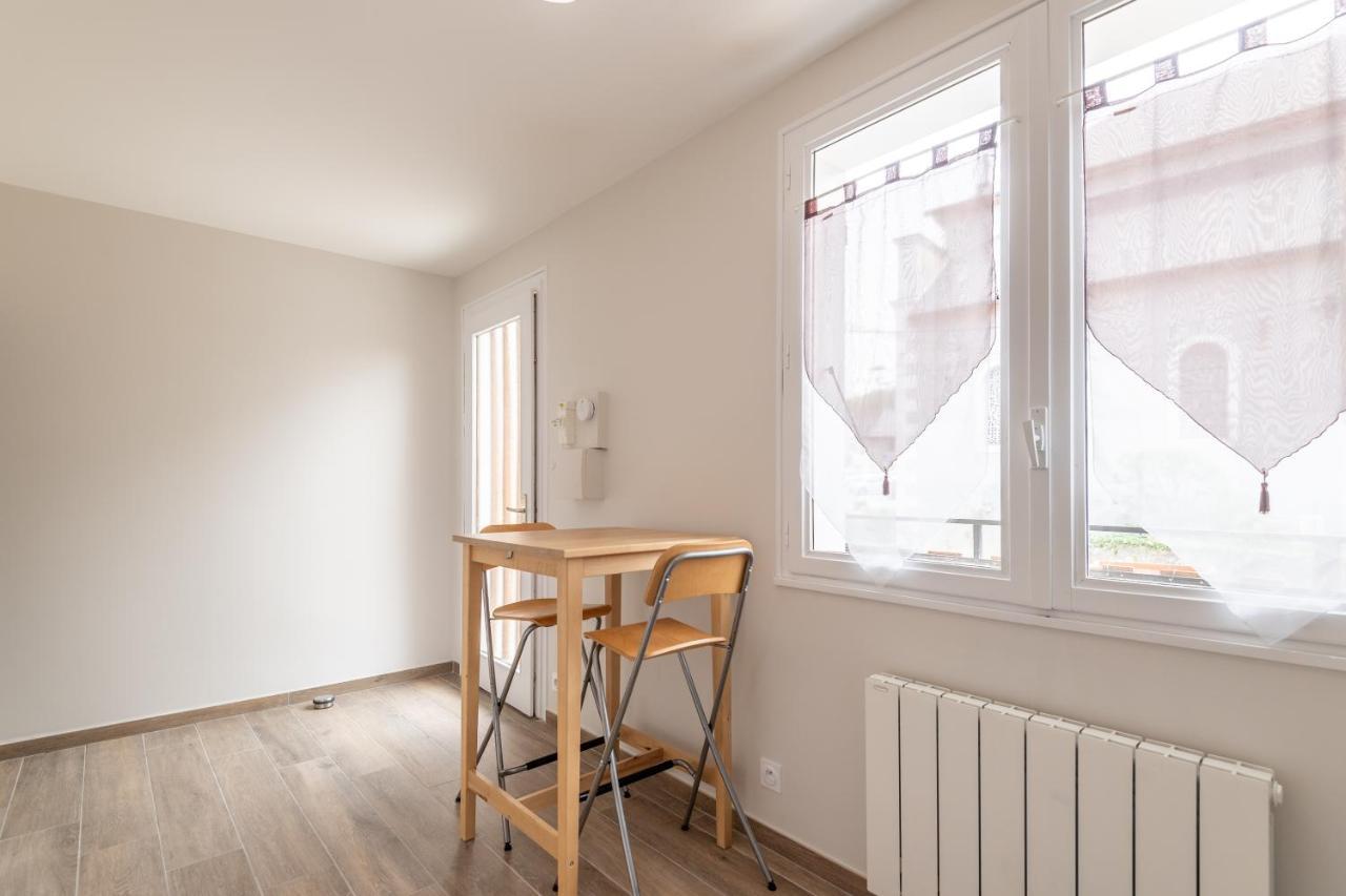 Appartement Lumineux Au Centre Du Village Saint-Felix  Ngoại thất bức ảnh